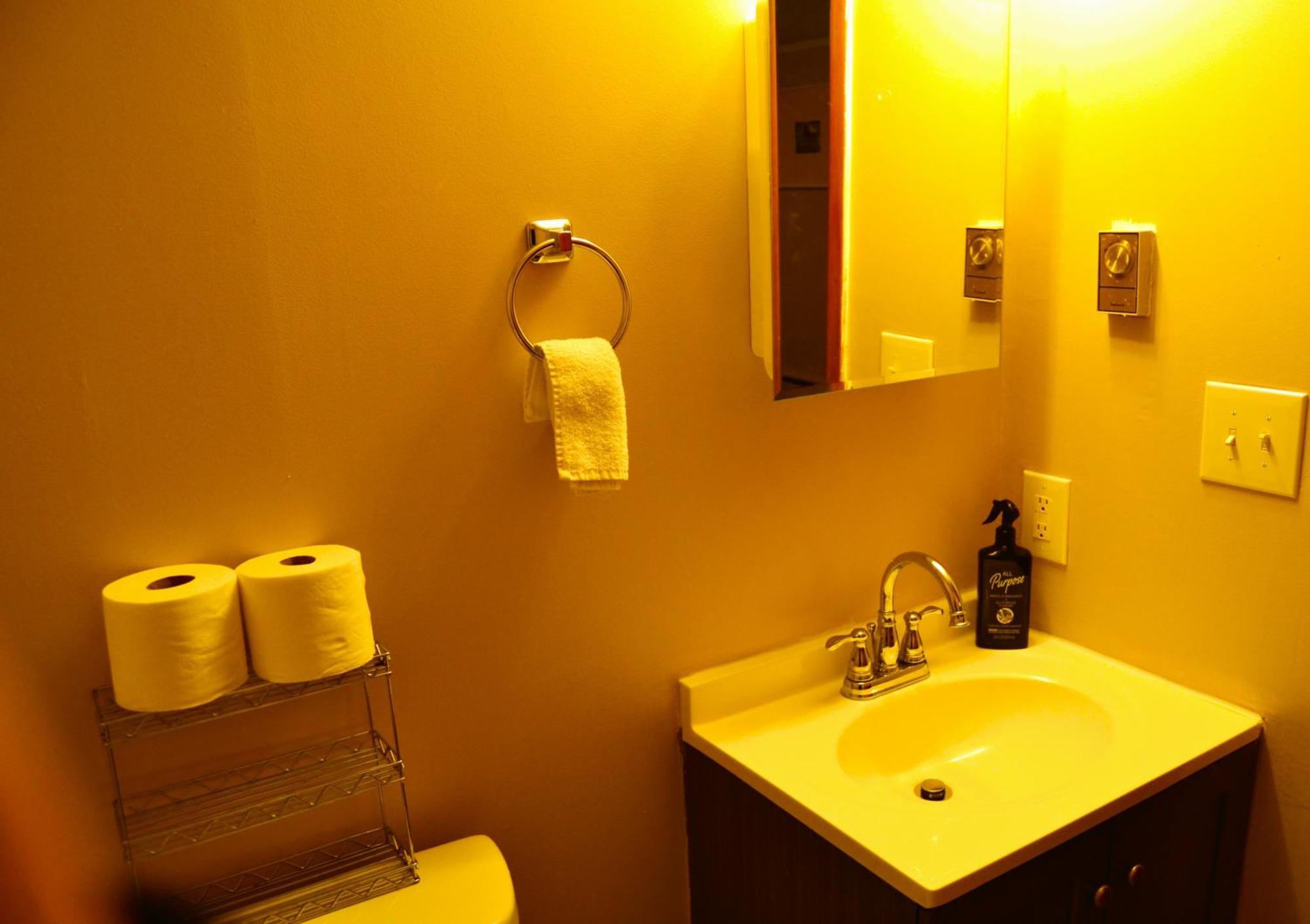 Apartament Urban Oasis Grand Forks Zewnętrze zdjęcie